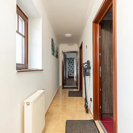 Apartment Olgi Milla *